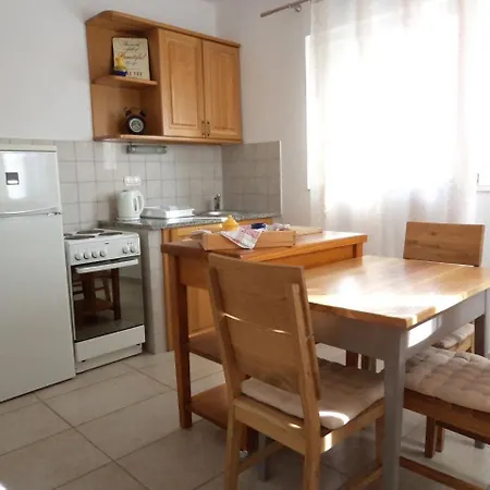 Kuca Ivan Apartamento Sveti Filip i Jakov