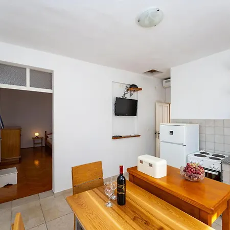 Kuca Ivan Apartamento Sveti Filip i Jakov