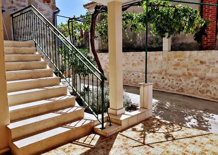 Апартаменты Kuca Ivan Свети-Филип-и-Яков